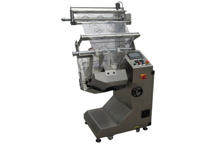 Swing-600 Daudzfunkcionāla iesaiņošanas iepakošanas mašīna